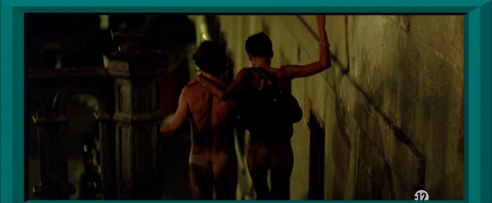 Sandy / Vega Vixen / Zsanett Egerhazi Blowjob