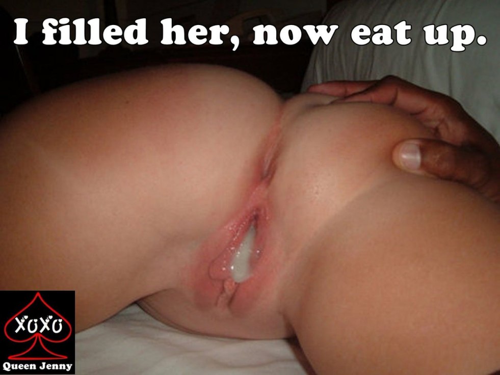 Cumshot in a young blonde pussy