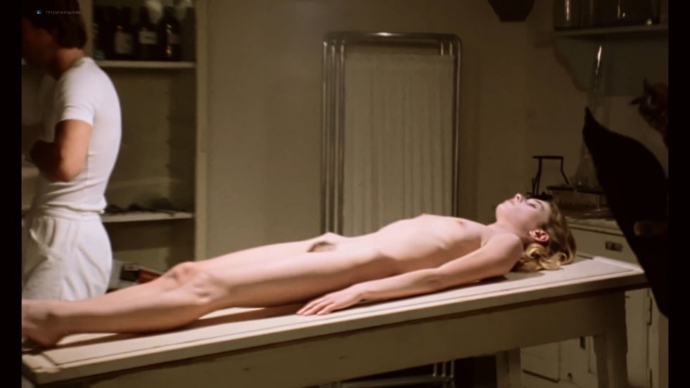 Maria Belutsi erotic scenes