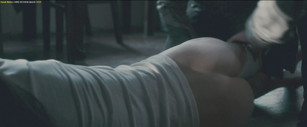 Sarah Butler rubs about the ass