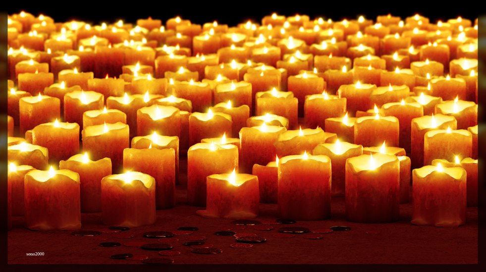 Engine Pillow 1111-1001090