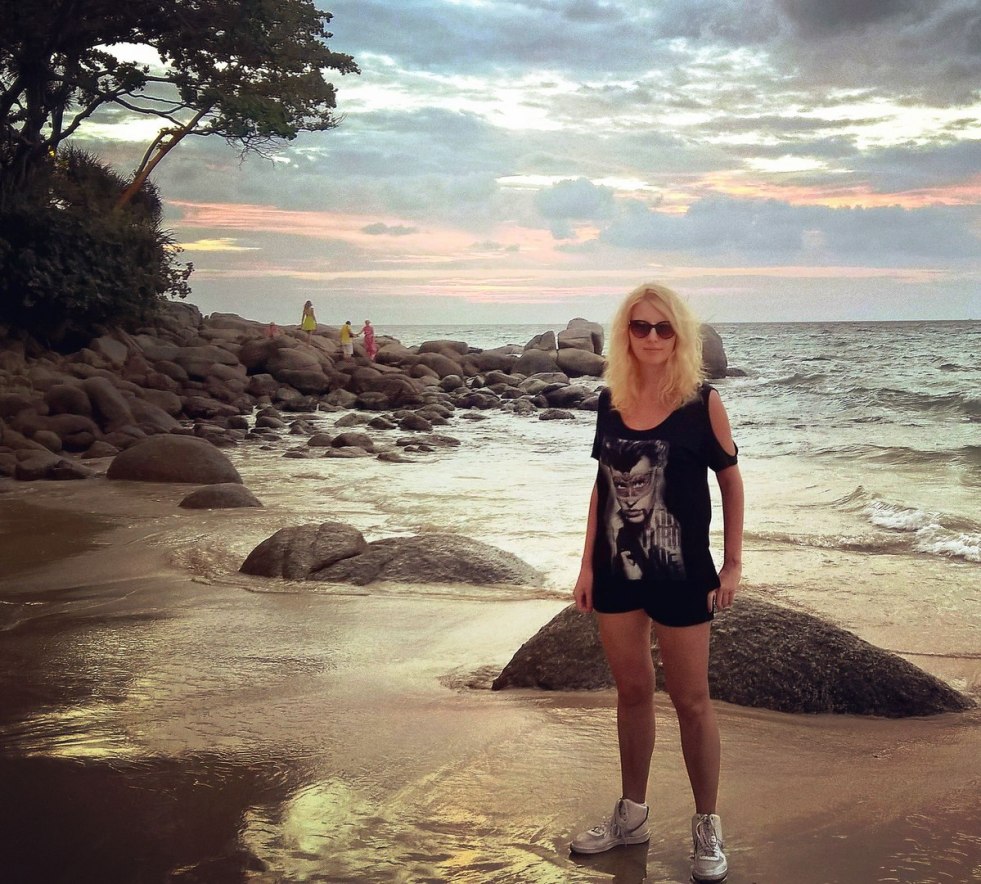 Intimate pictures of girls