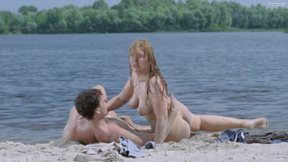 Anna Sayutina bare chest