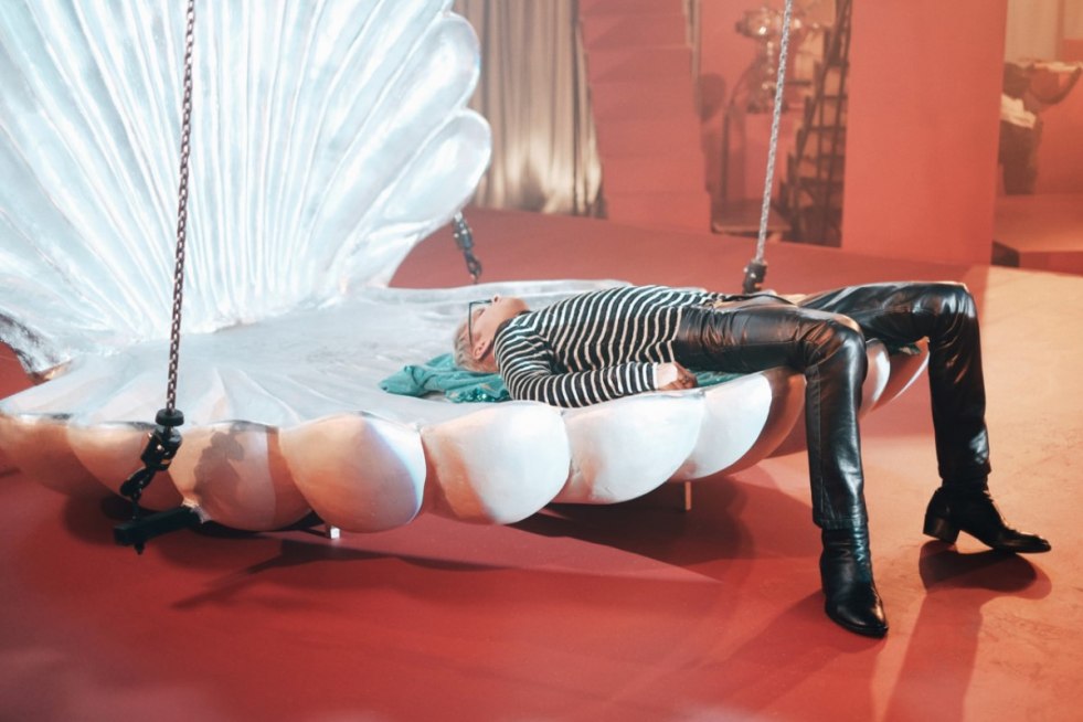 Naked Justin Bieber naked