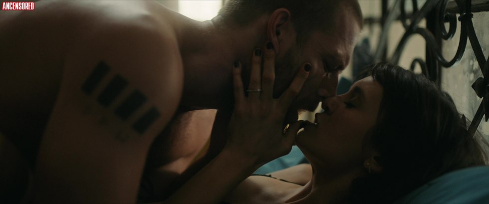 Actress Nina Dobrev Nude