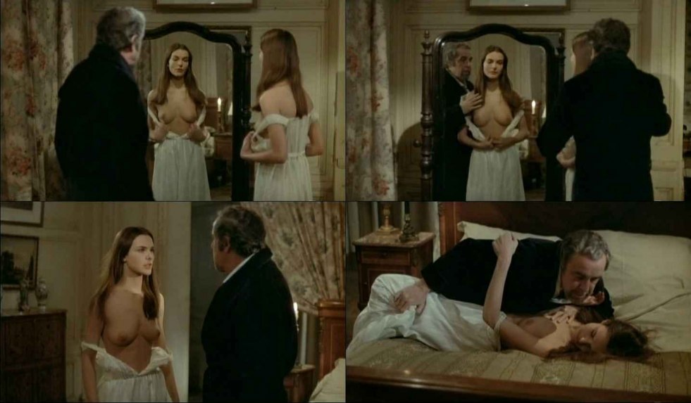 Carole Bouquet actress naked