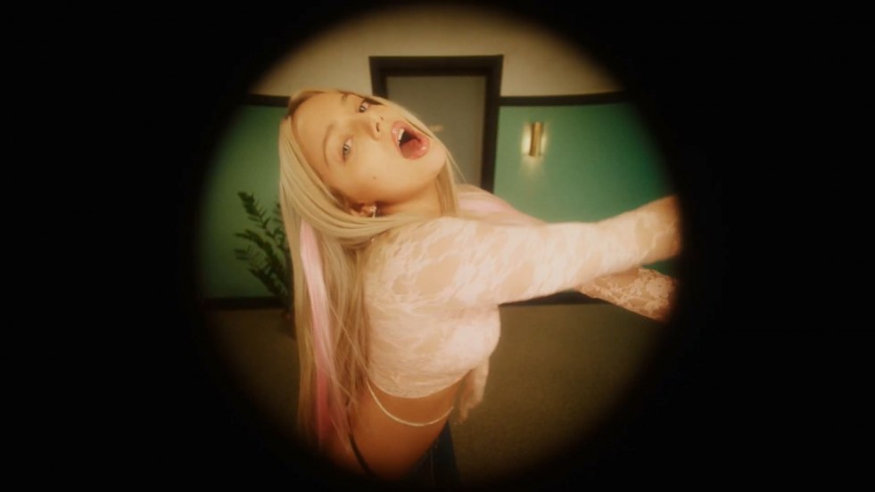 Group of silver Maxim