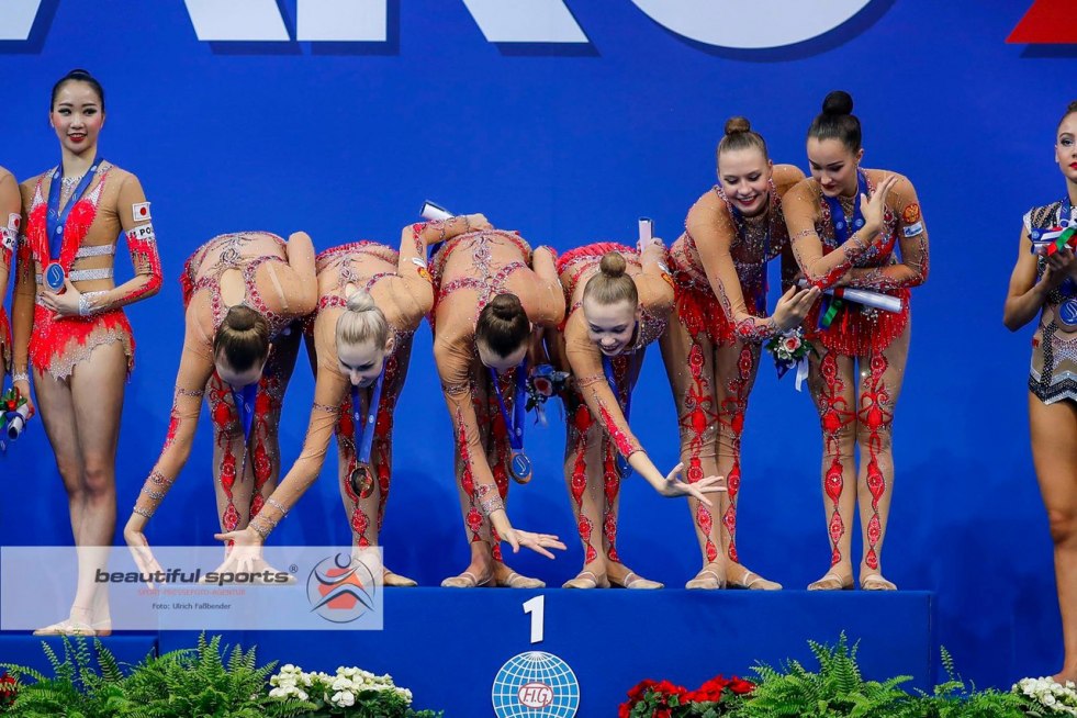 Plavechika synchronous