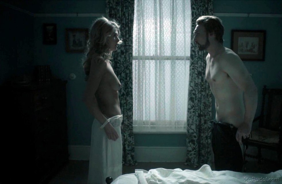 Rosamund Pike Naked in movies