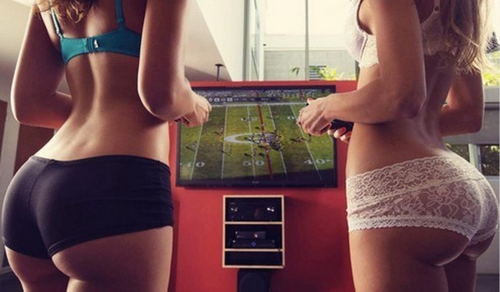 Sports ass girls in panties