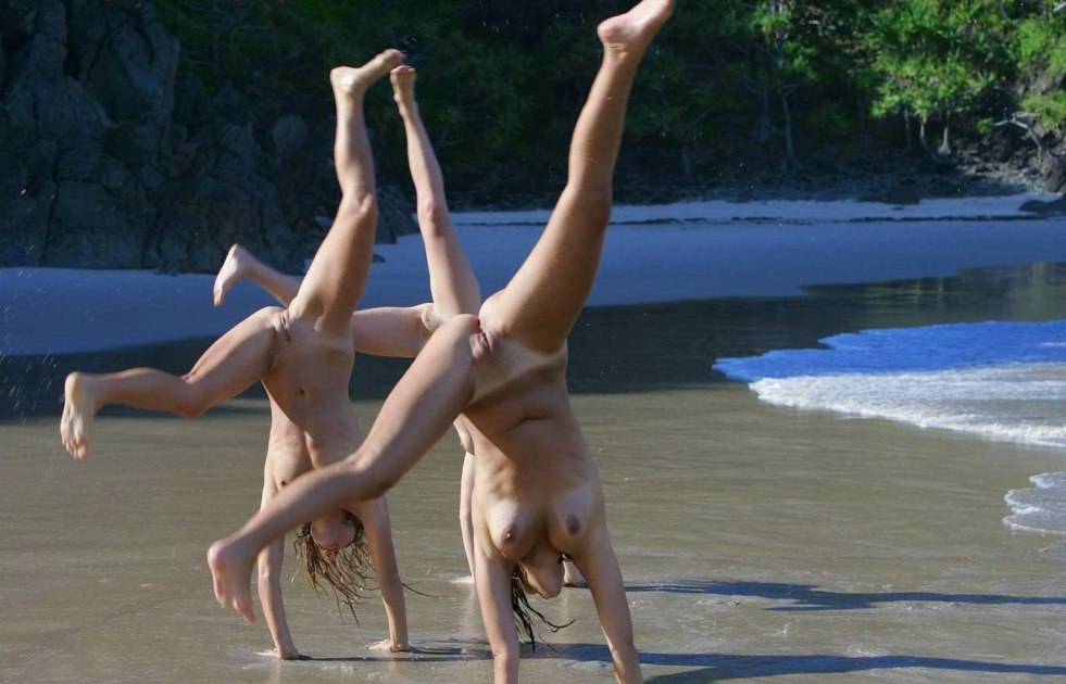 Gymnasts without panties