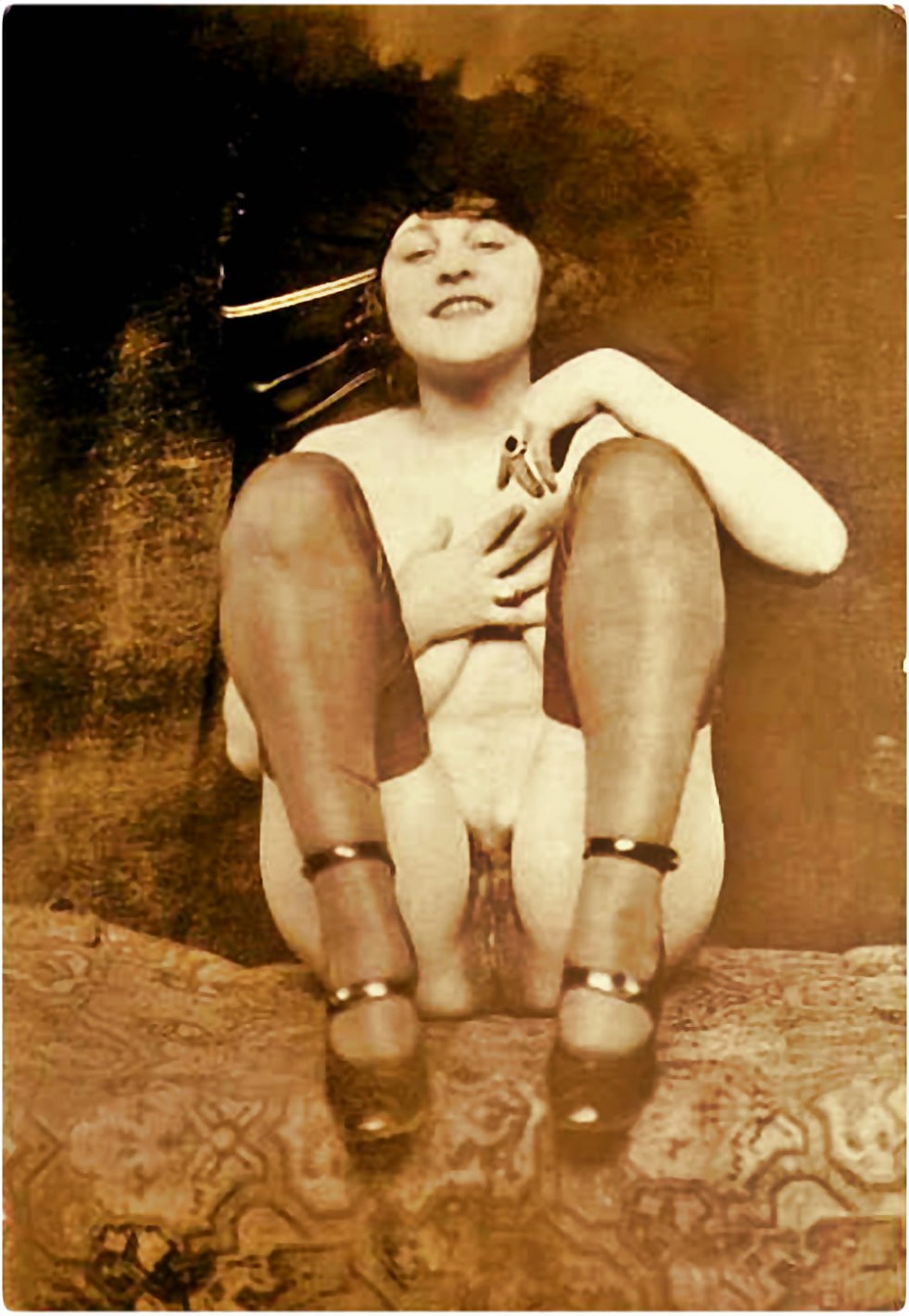 Vintage Retro Pissing 1900