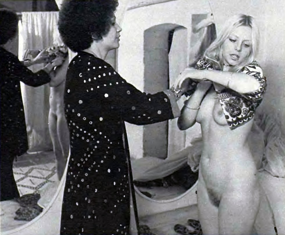 Stock Foto Naked Anulka Jubinskaya without panties