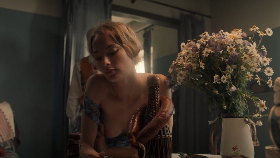 Agnia Ditkovskite Naked