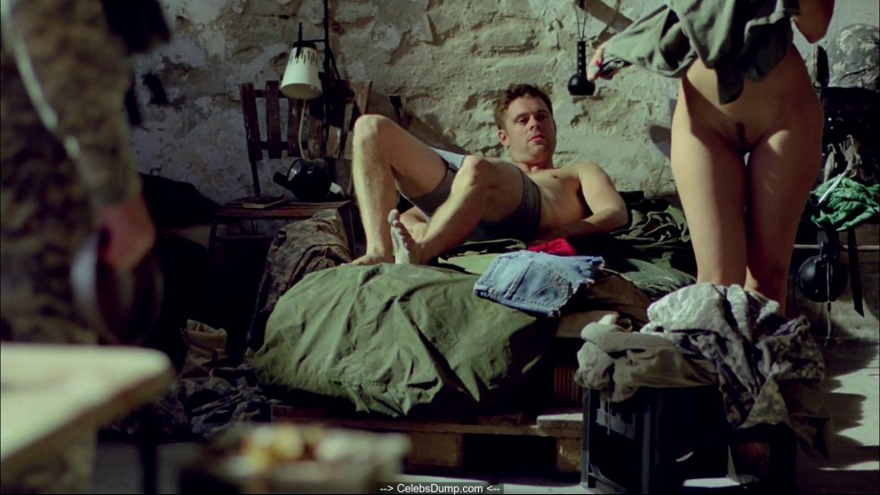 Naked Natalie Dormer in the TV series The Tudors