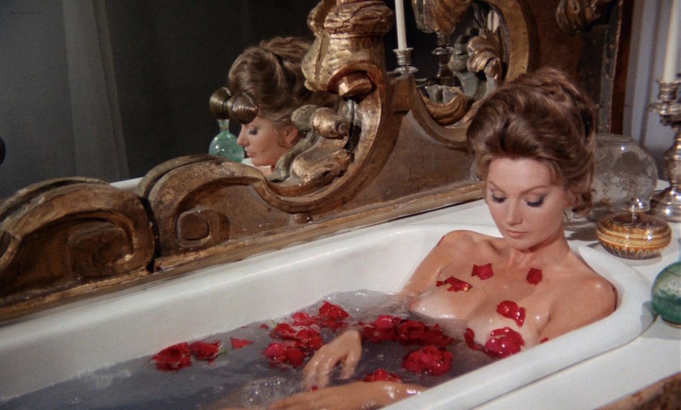 Sylva Koscina Stockings