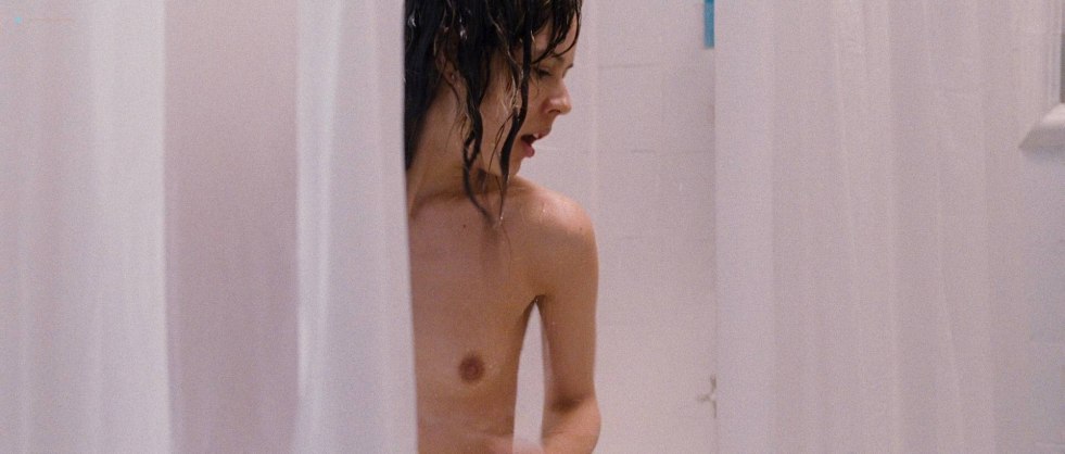 Clara Lago Hot Scenes