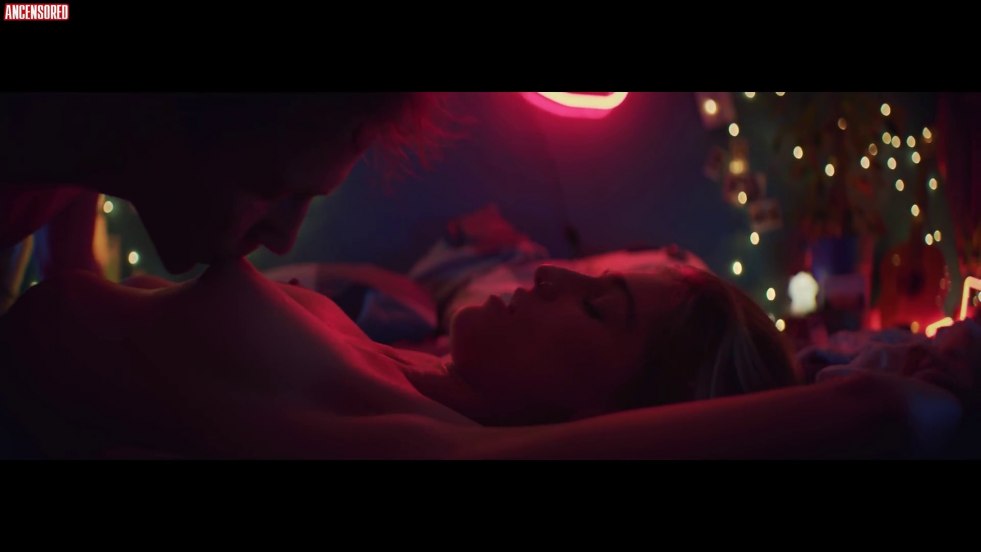 Penelope Cruz in erotic film