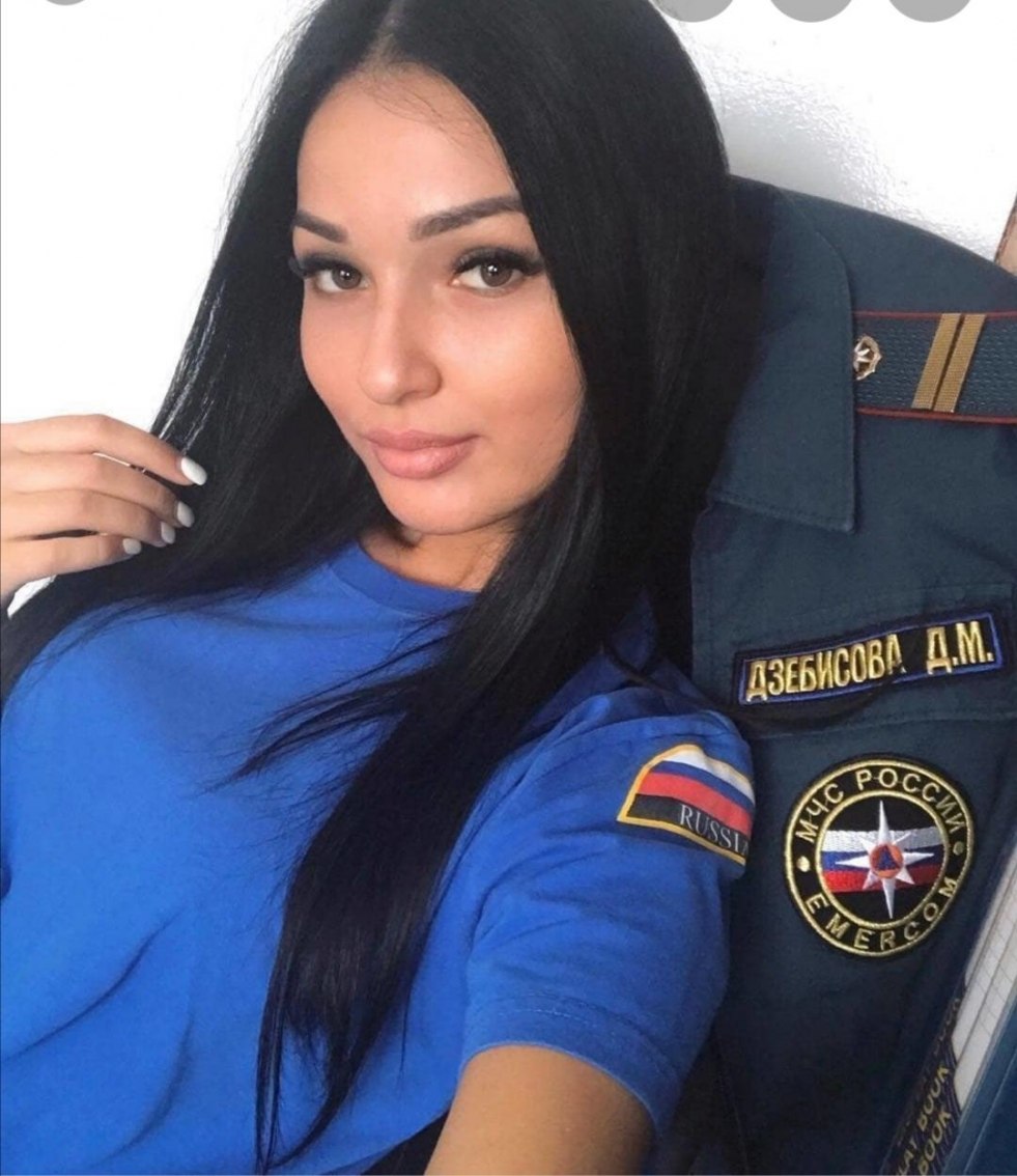 Girls of the Ministry of Emergency Situations Dance