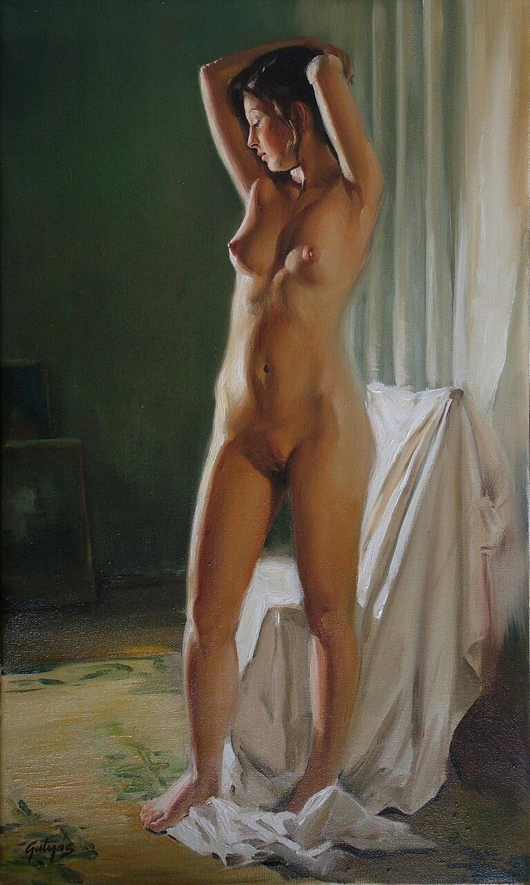 Beautiful naked female figures