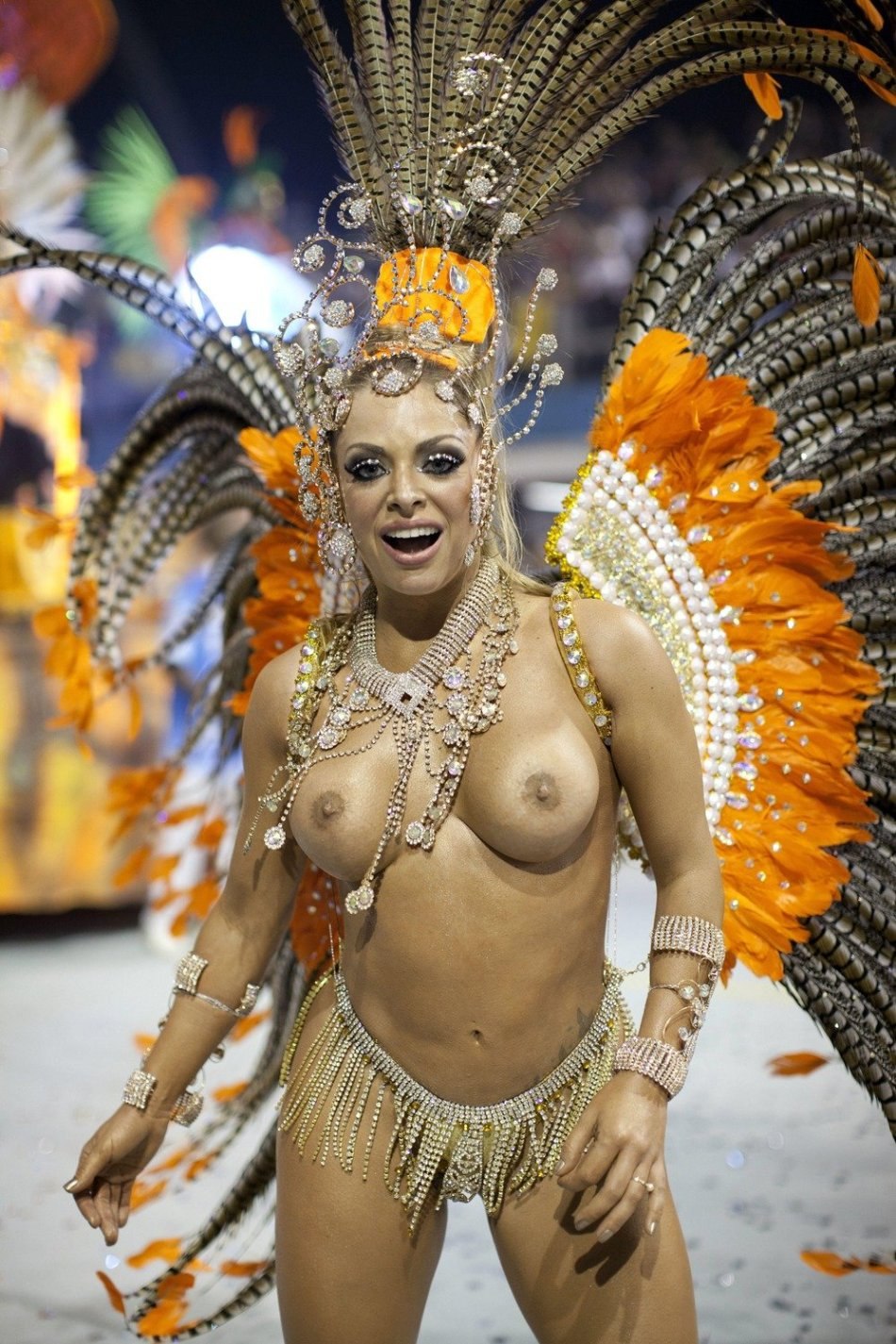Carnival in Rio de Janeiro Nu