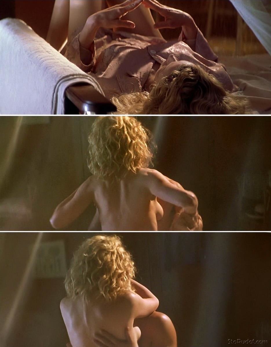 Kim Basinger naked in a movie