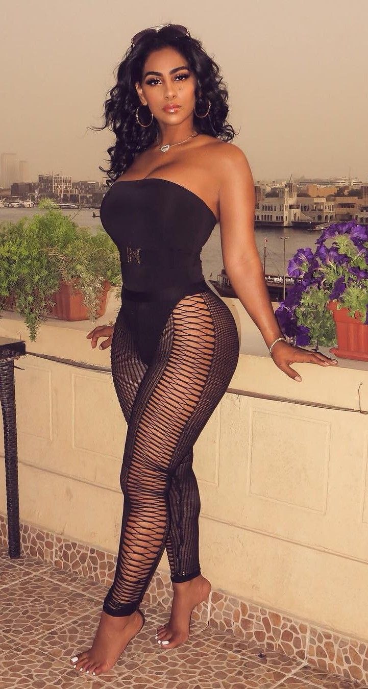 Muslim with a big boo