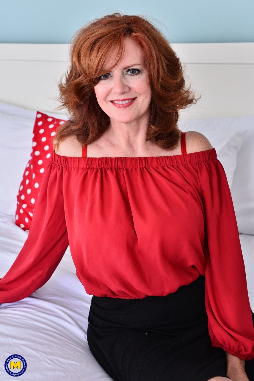 Red hairy naked ladies