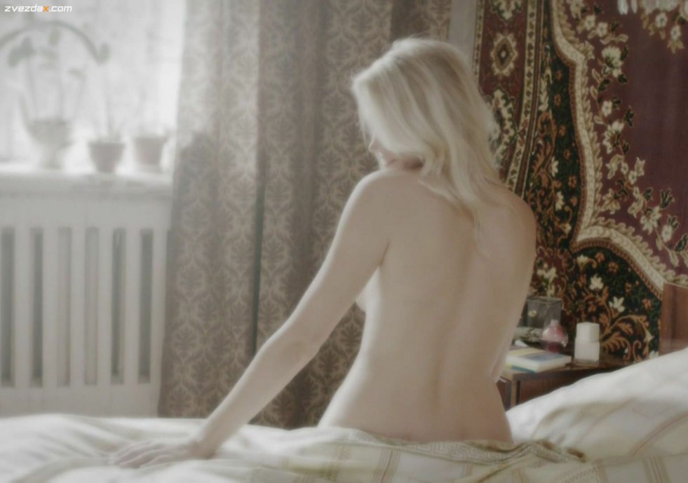 Blonde Ass on the bed