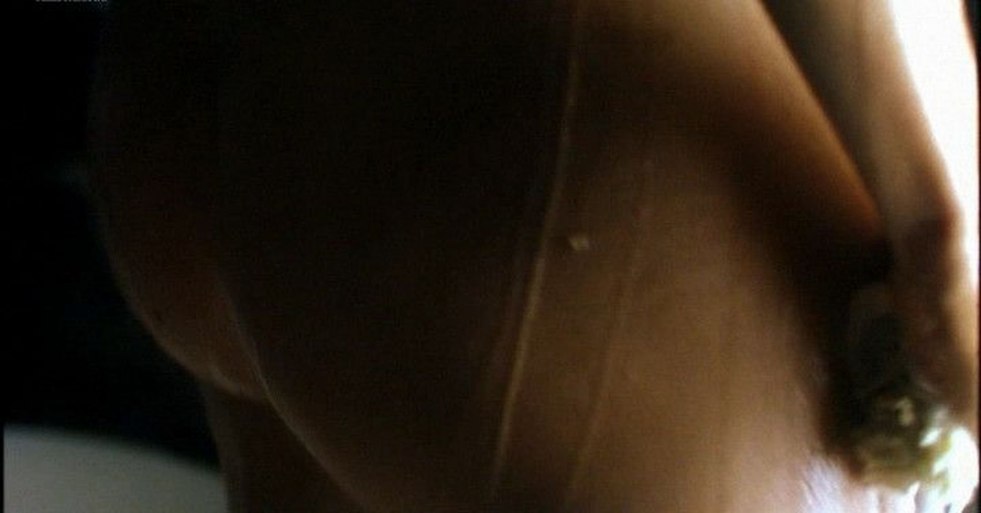 Angelina Jolie Shimeyl