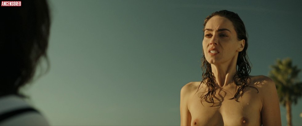 Aleukandra Argudo in Eros video