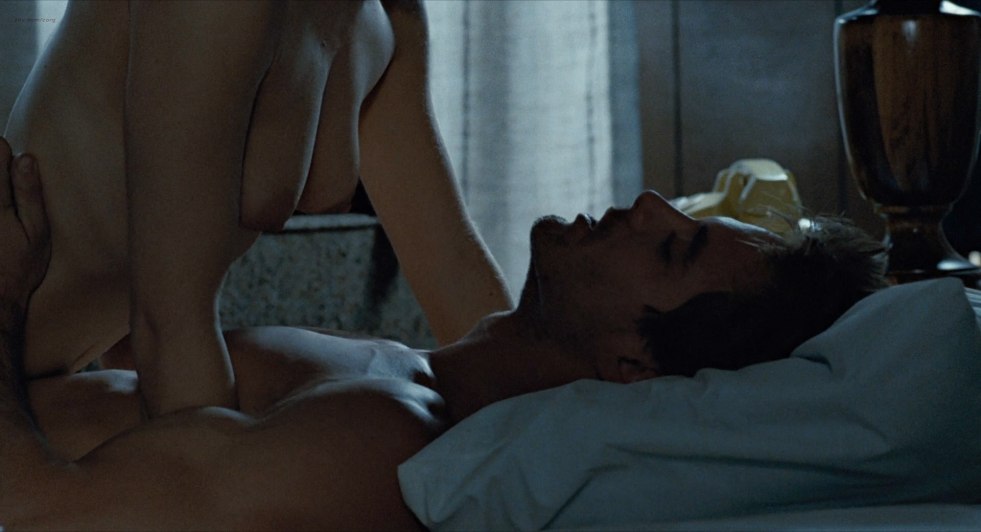 Linda Hamilton in 1984 naked