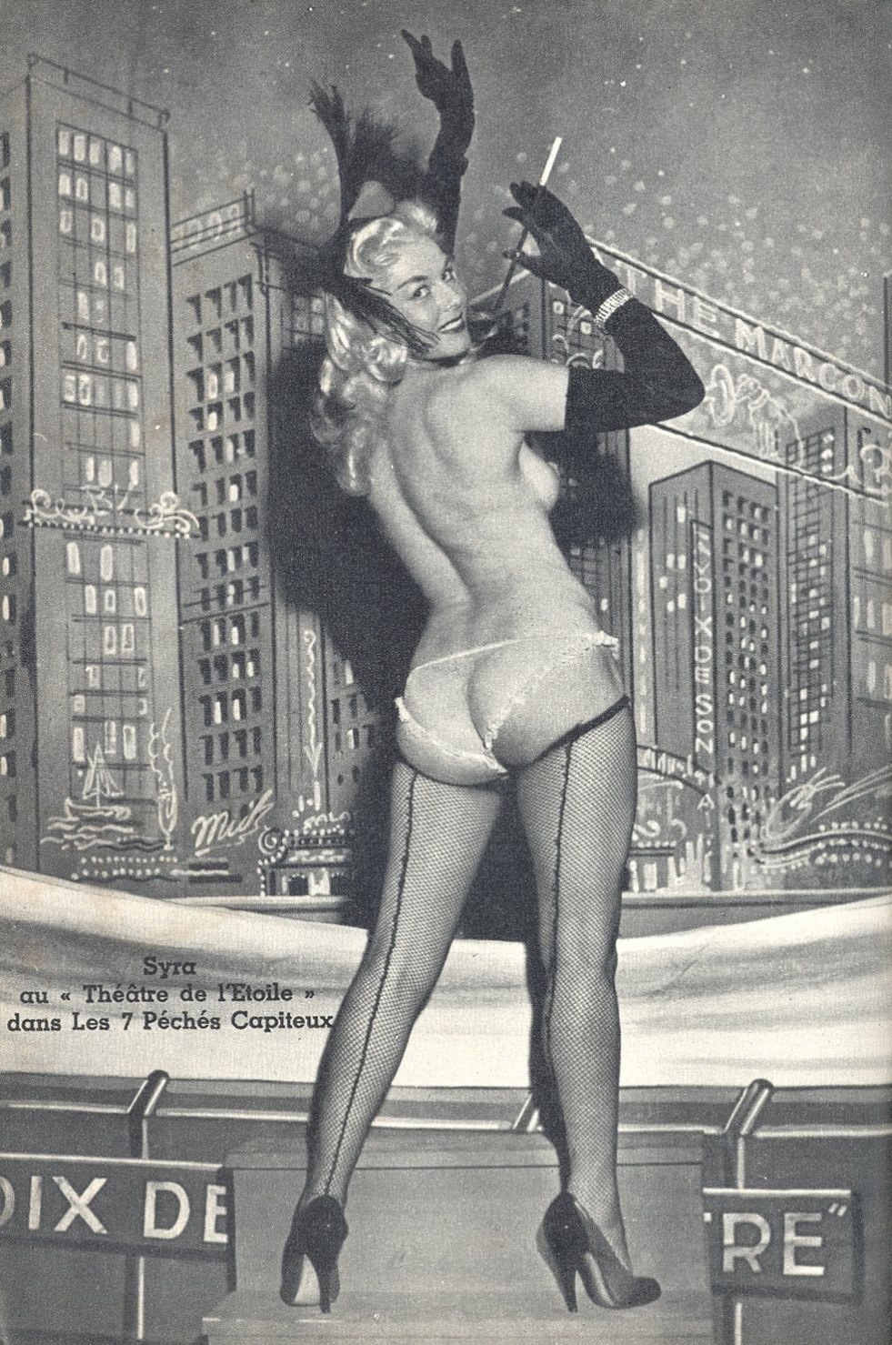 Notchy retro striptease