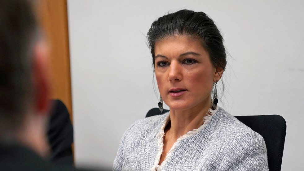 Sahra Wagenknecht figure