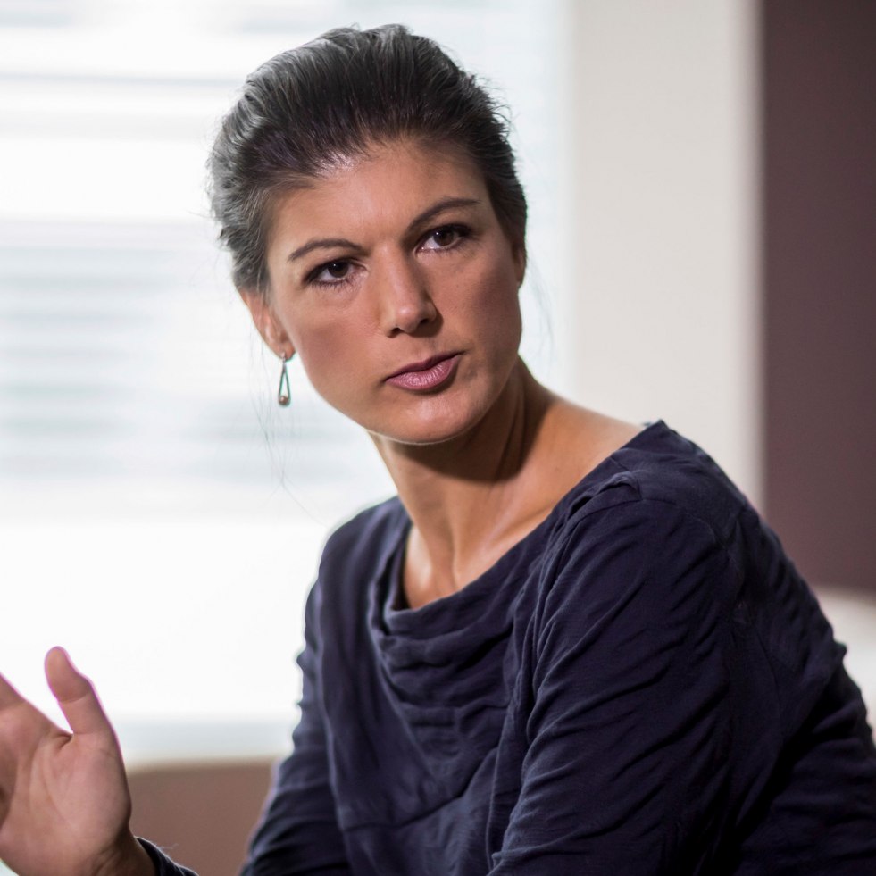 Naked Czech model Olivia Brabkova