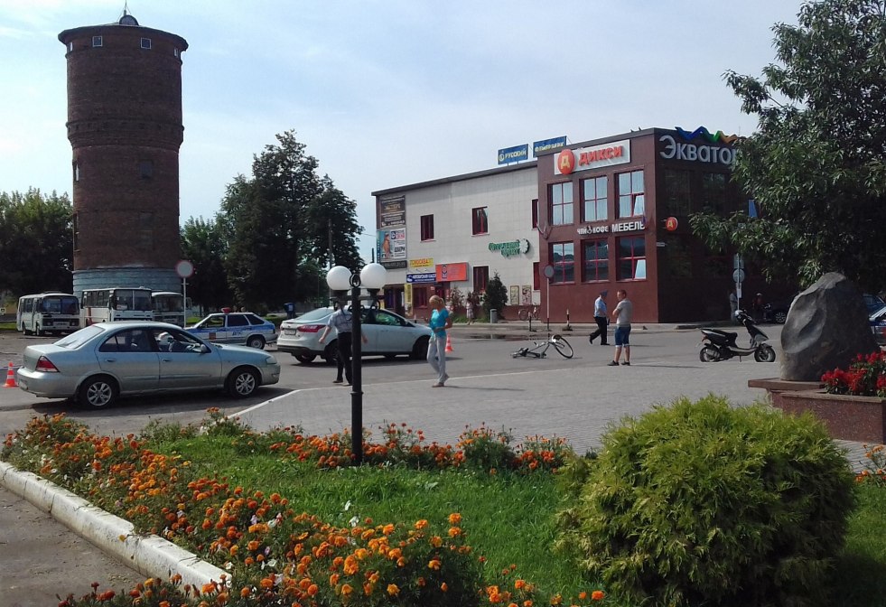 Nurse in stockings without panties