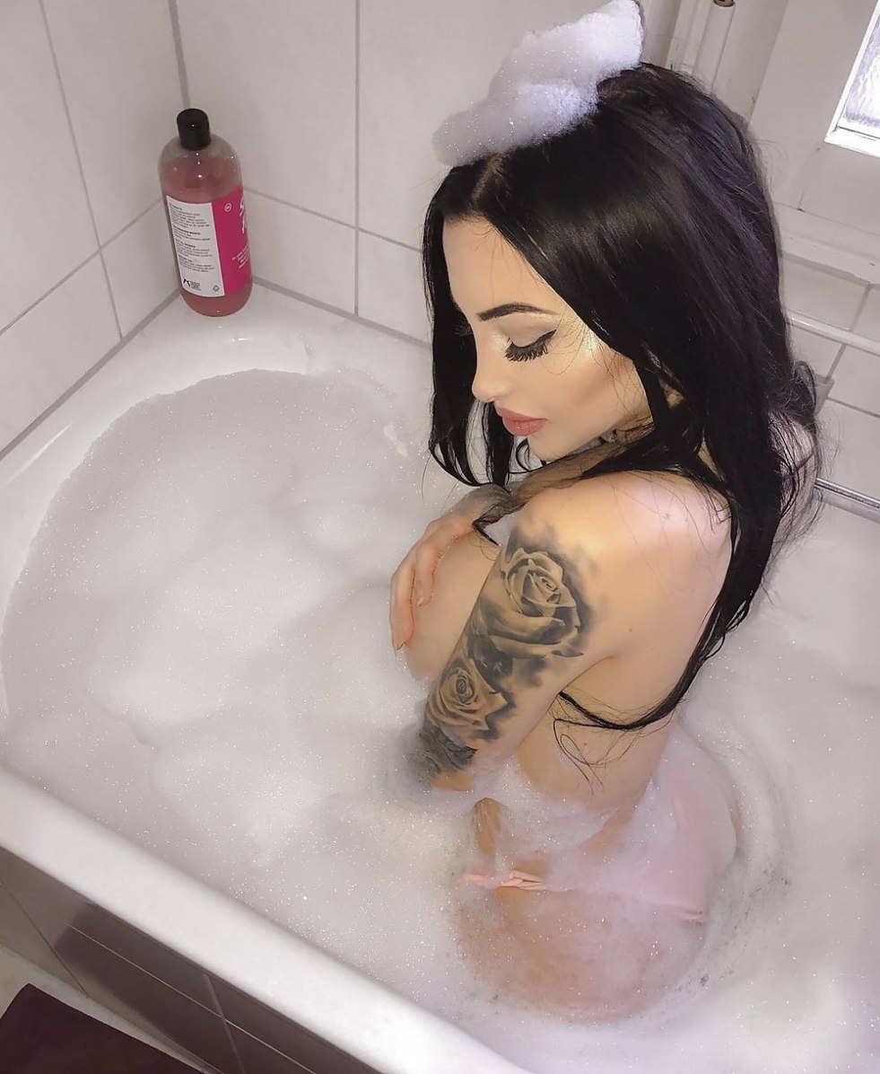 Victoria Alonso Big Fake Tits