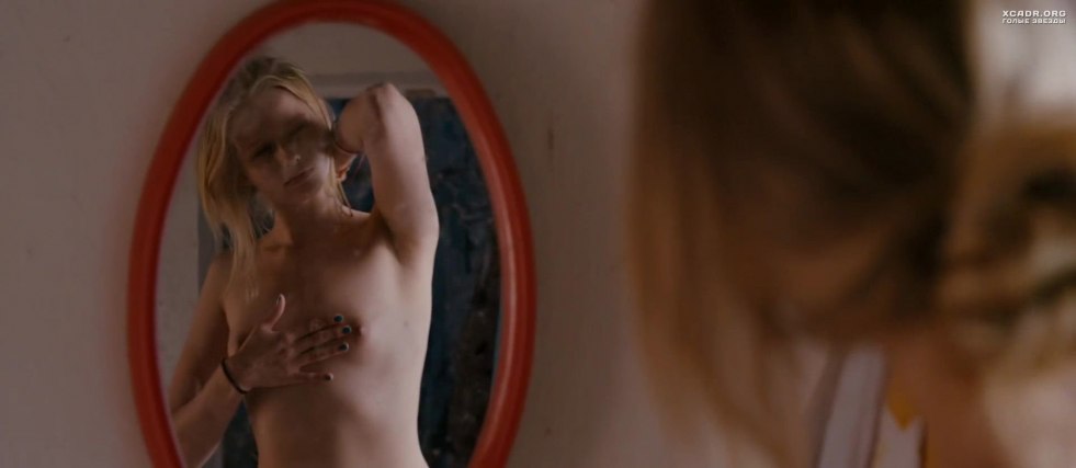 Alexandra Bortich breasts