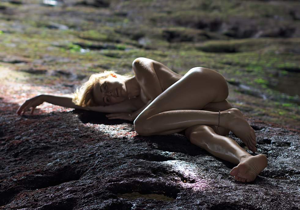 Elena Chernyavskaya Maxim 2019