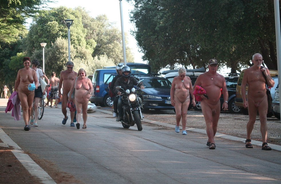 Nudist towns photos