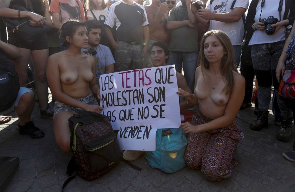 Naked girls on protests