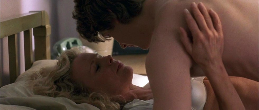 Kim Basinger naked - Door in the Floor (2004)
