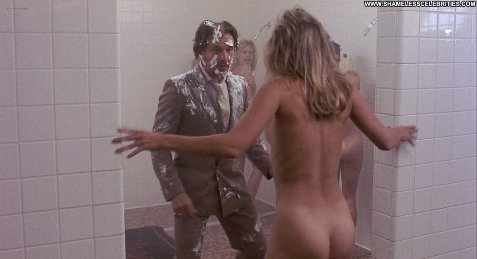 Insterburg Leslie Naked