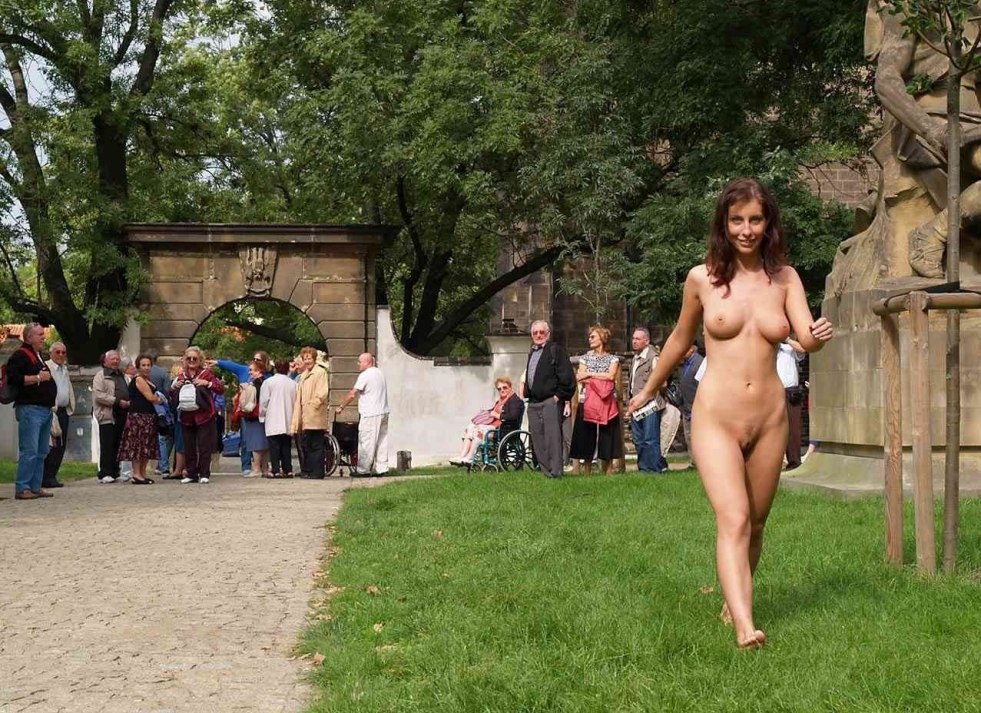 Naked women in public parks