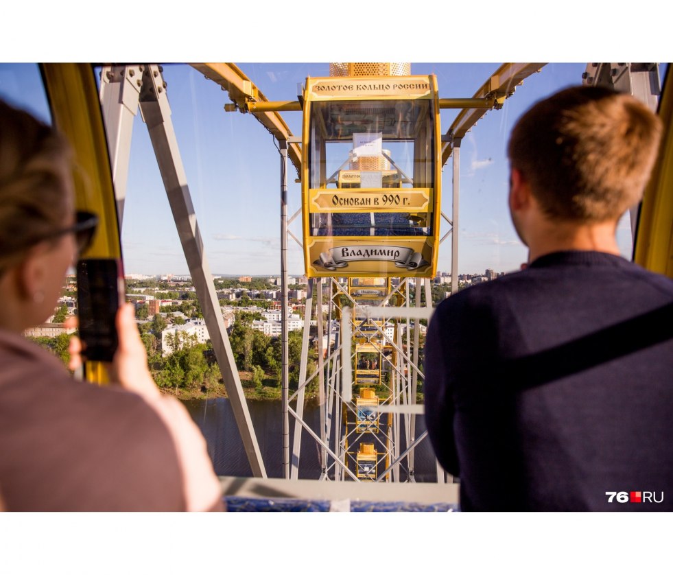 The girl sucked on the bus