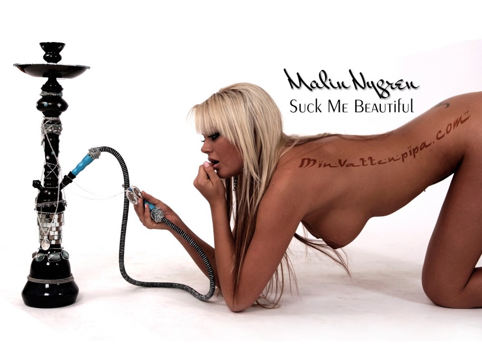 Naked woman smokes hookah