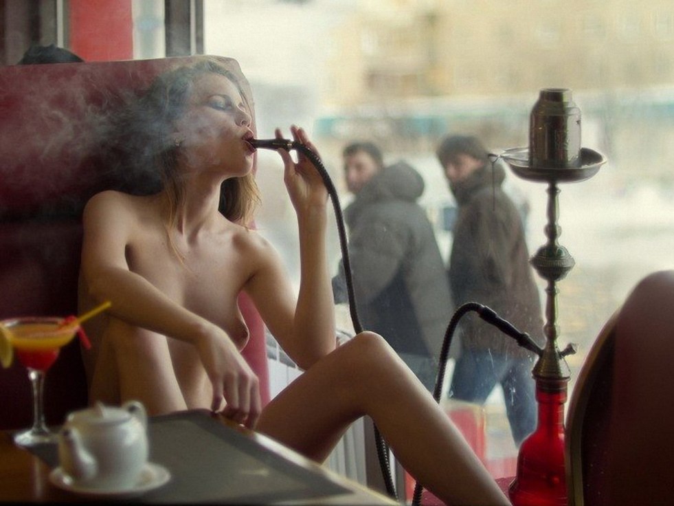 Erotic photos with hookah