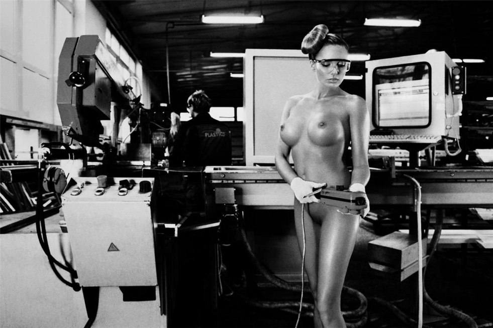 Erotic photo session at the factory