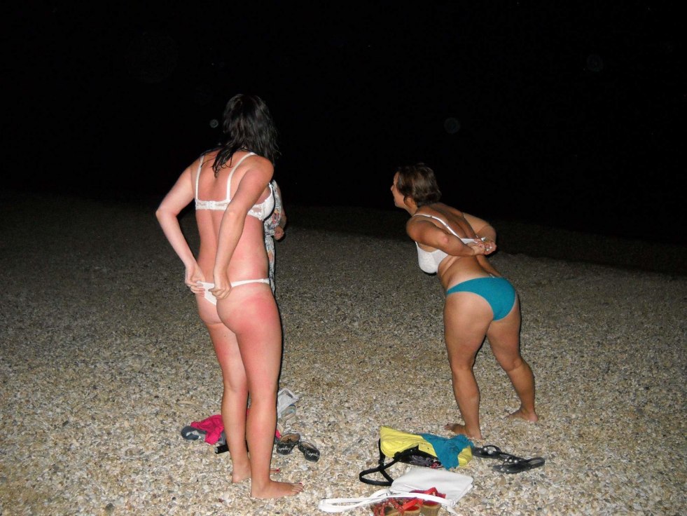 Night bathing Nagishom