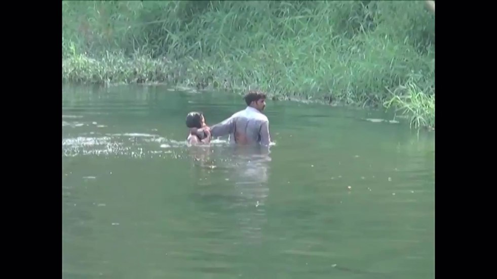 Swimming without complexes